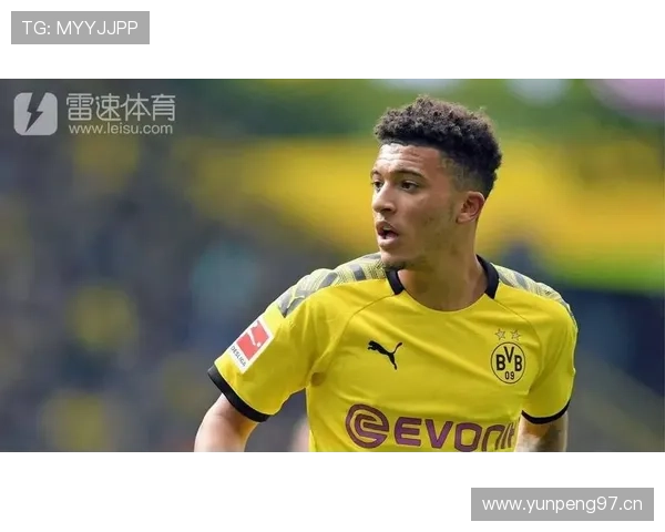 多特防线表现持续不稳，赛季稳定性承压，对争冠形势形成制约