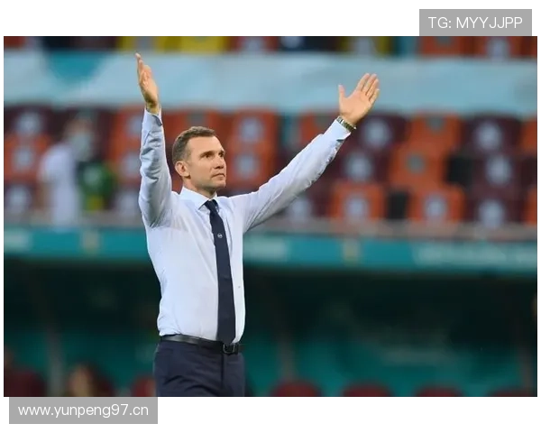 维耶里与舍甫琴科锋线转换驱动下结构差异