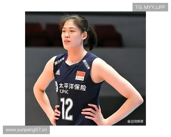 李盈莹训练完直接拎爱马仕去吃米其林，这日子谁顶得住啊